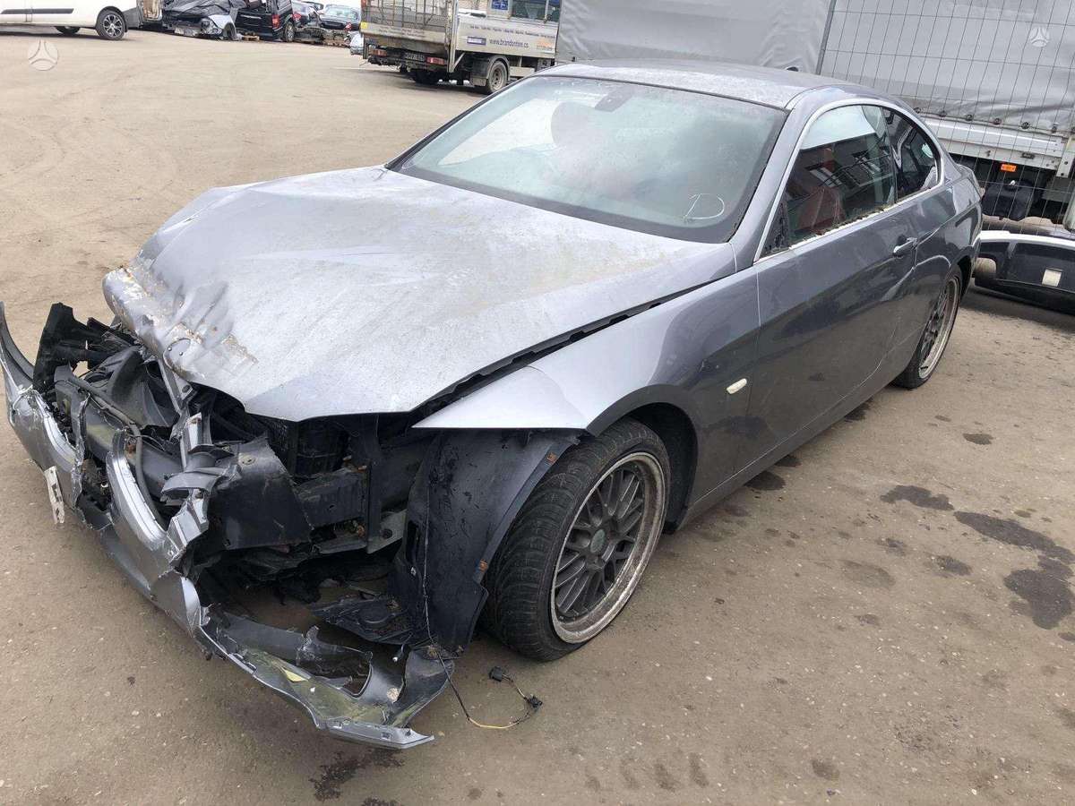 BMW 3 serija