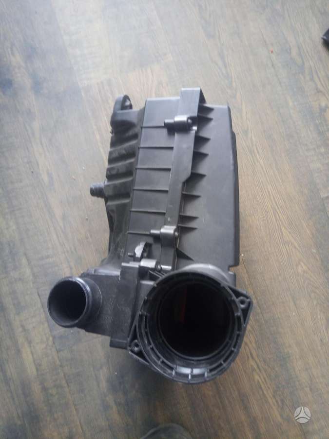 Skoda Octavia body parts