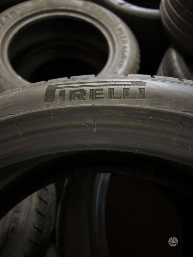 Pirelli P ZERO PZ4, vasarinės 245/40 R21