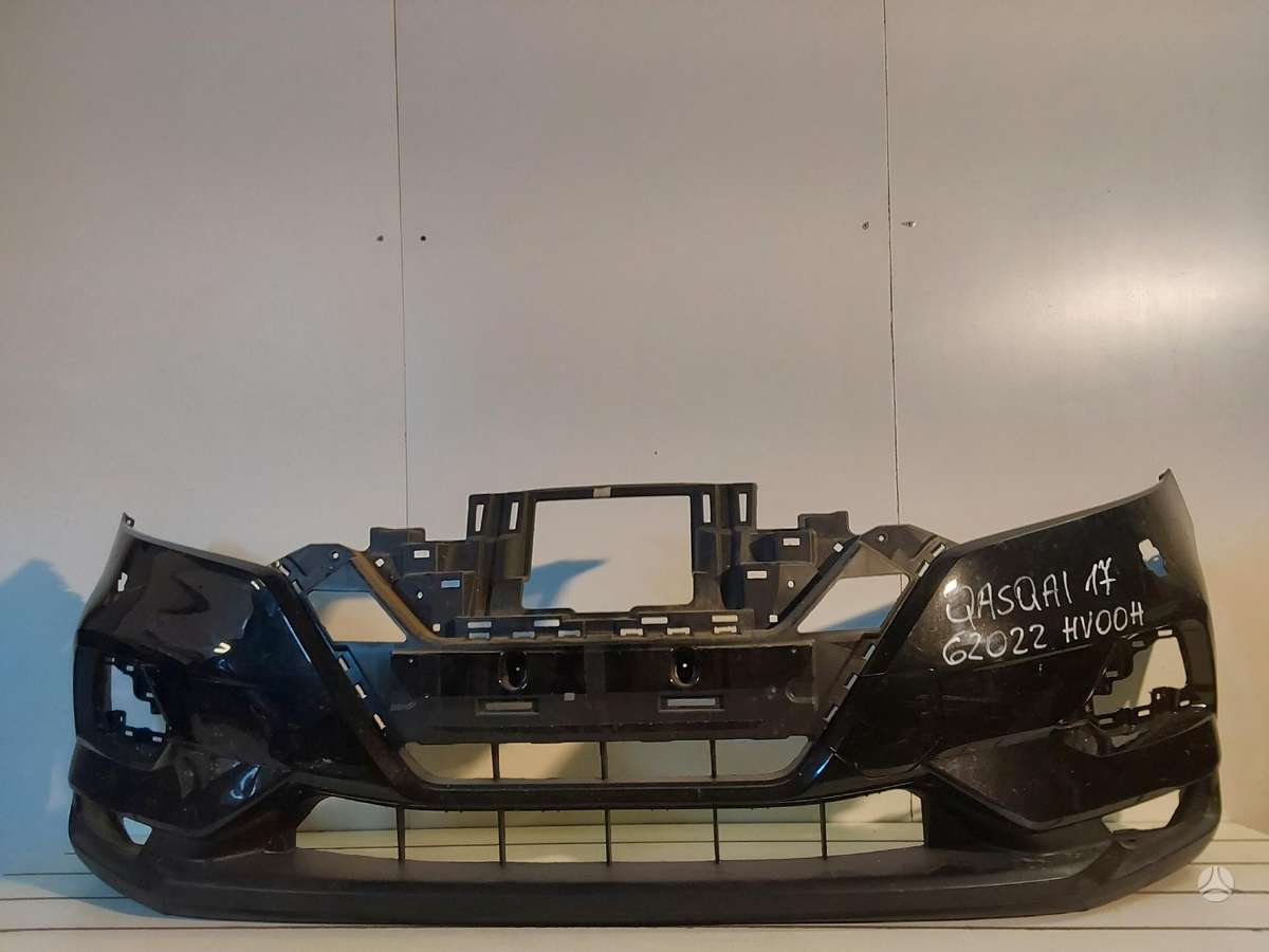 Nissan Qashqai по частям