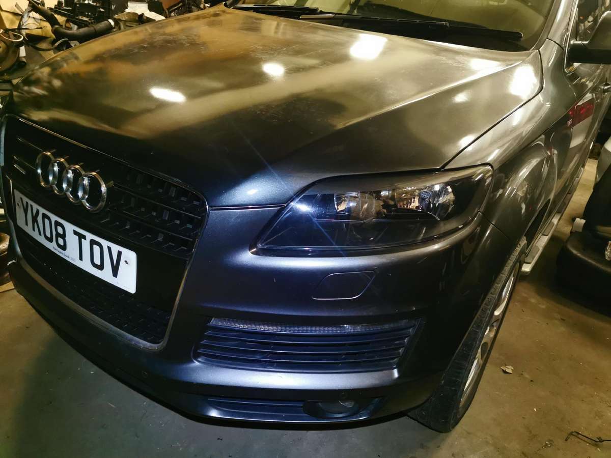 Audi Q7 for parts. Sline
