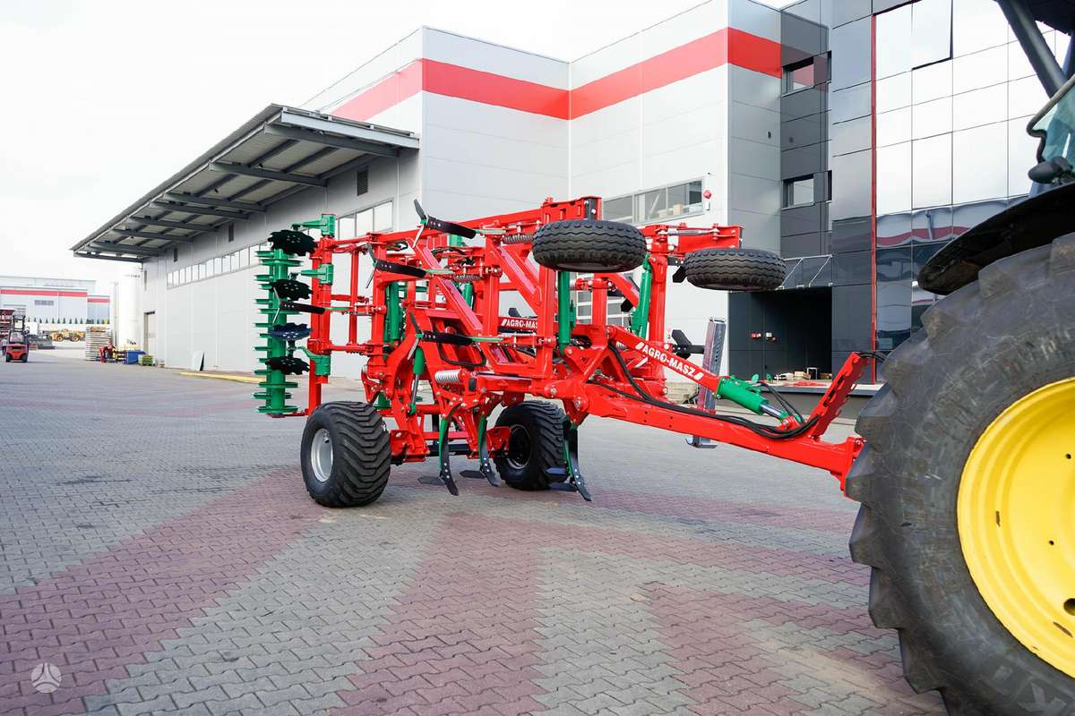 AGRO-MASZ Runner X4, скребки, скрубберы