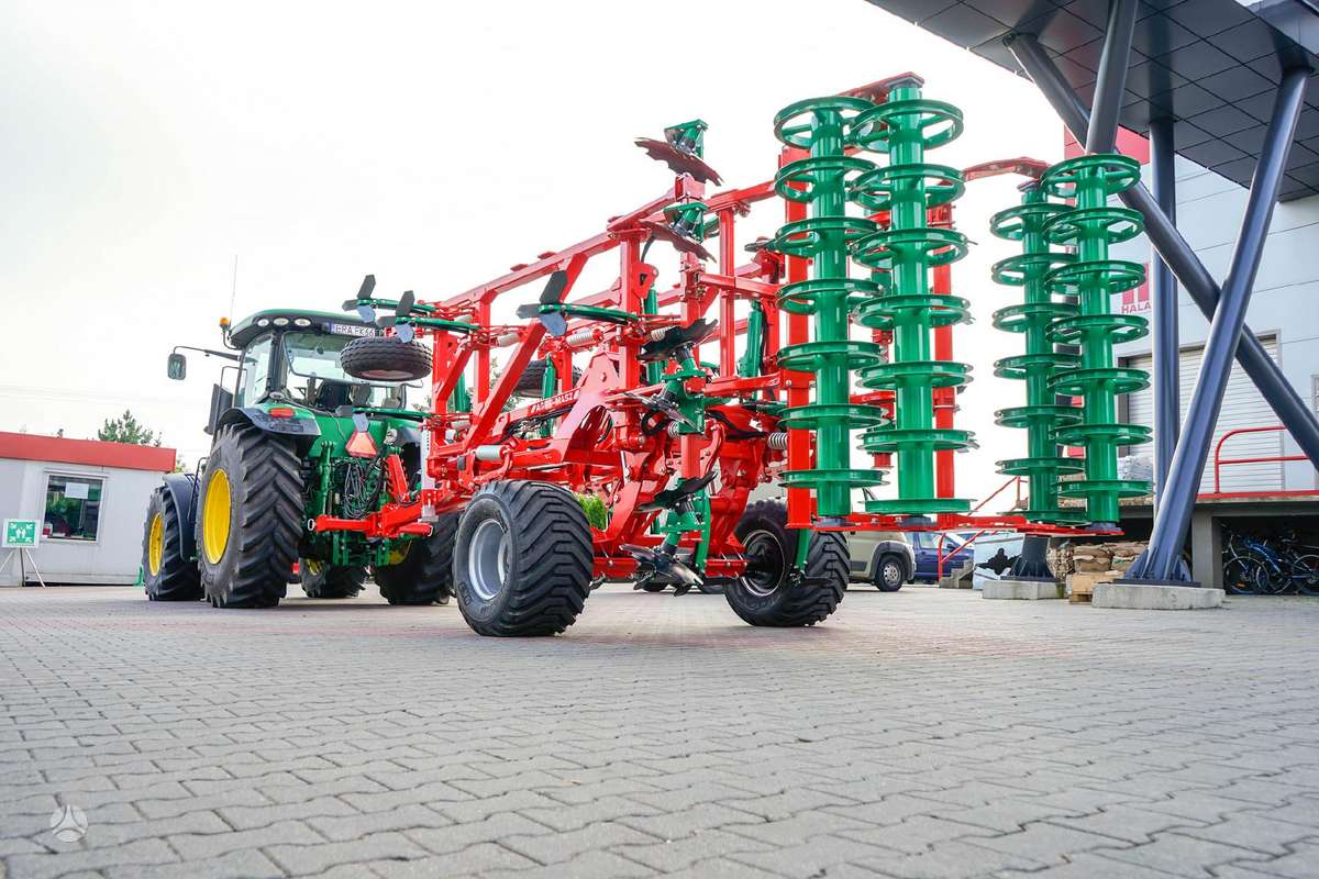 AGRO-MASZ Runner X4, скребки, скрубберы
