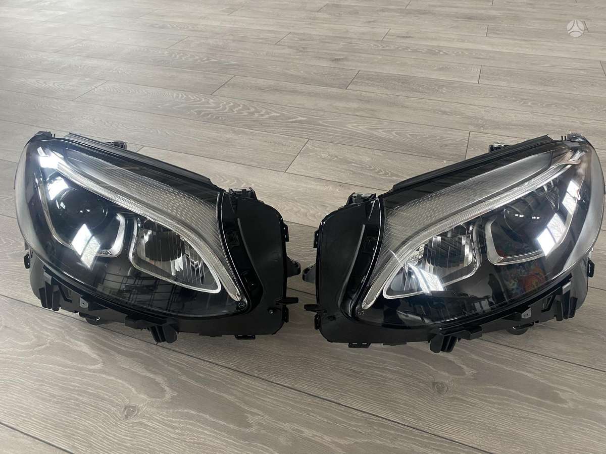 Mercedes-Benz GLC klasė lights
