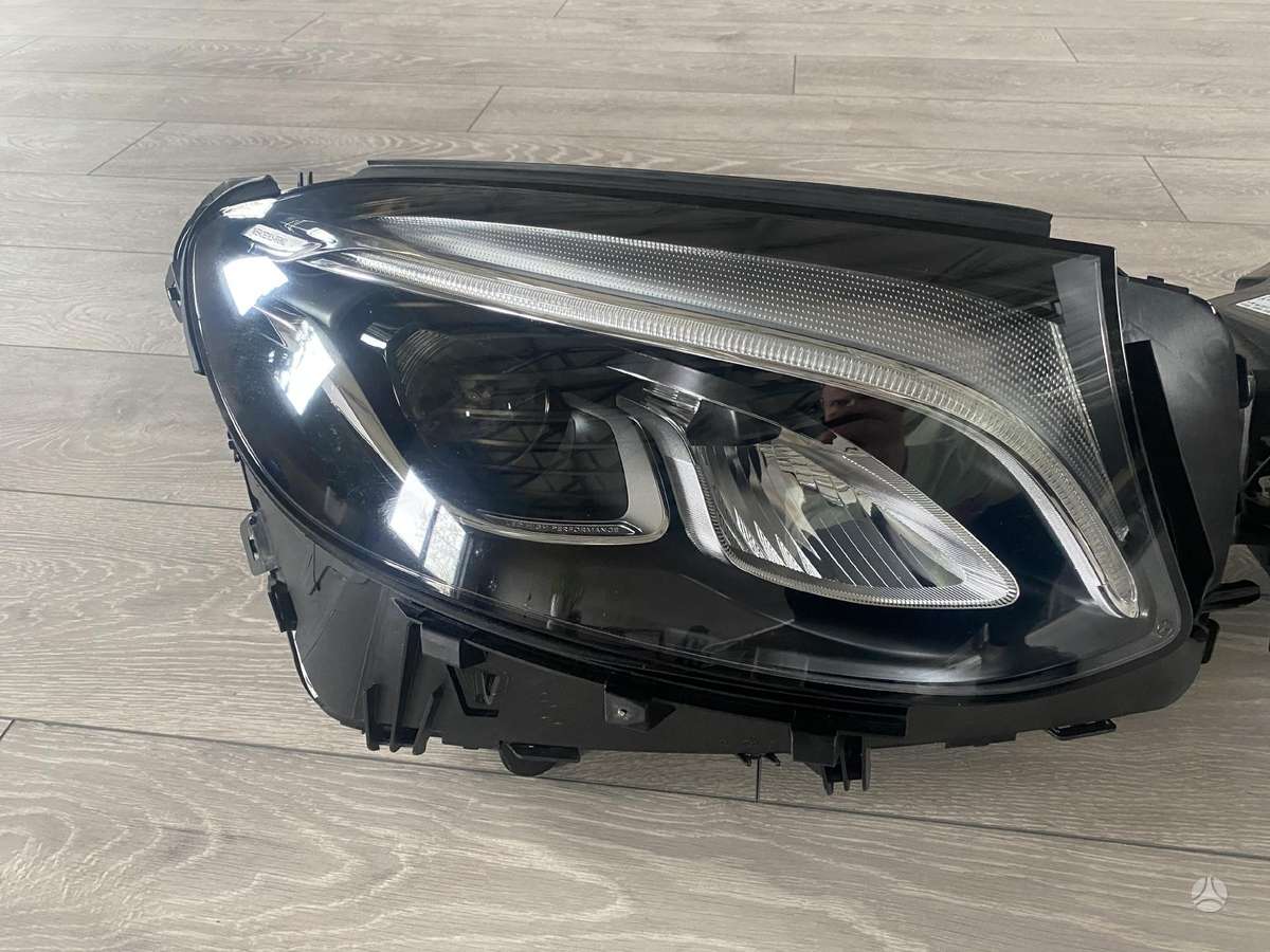 Mercedes-Benz GLC klasė lights