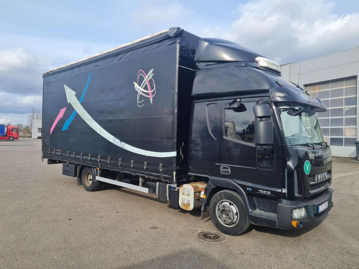 Iveco ML75E18, curtain / tarpaulin trucks