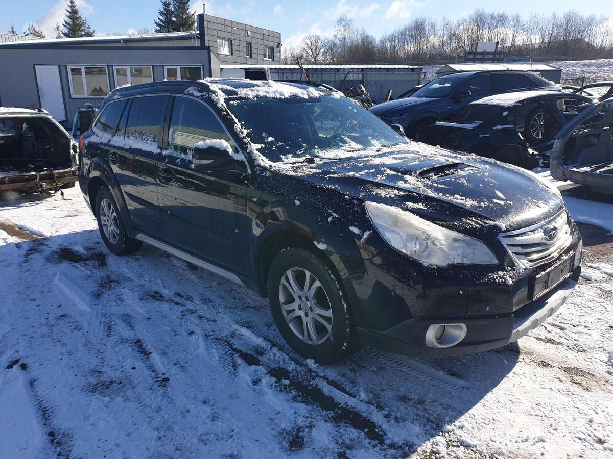Subaru Outback Dalimis variklis uzkales