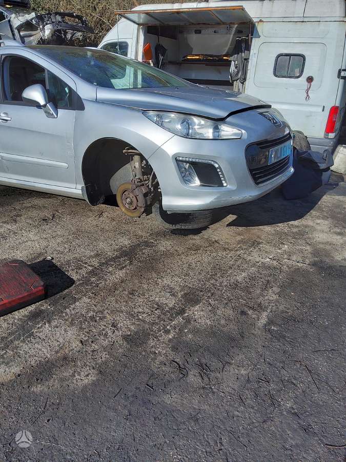 Peugeot 308 for parts