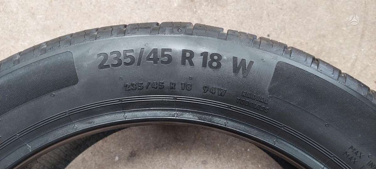 Continental, летние 235/45 R18
