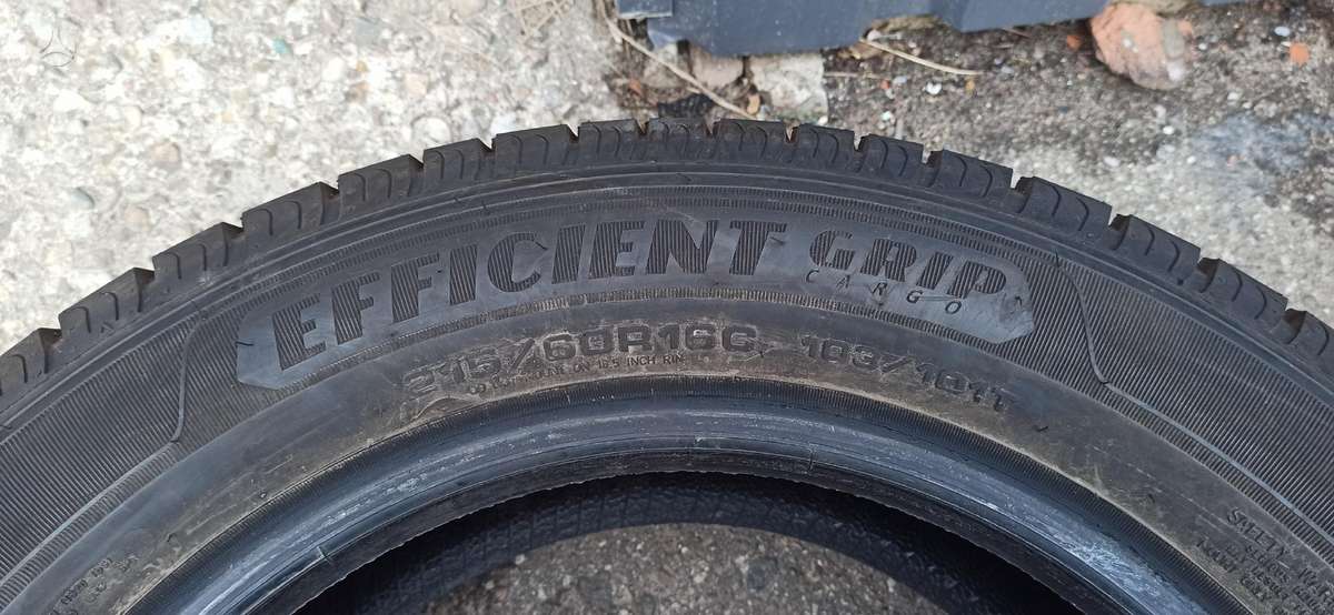 Goodyear Efficient grip cargo, summer 215/60 R16