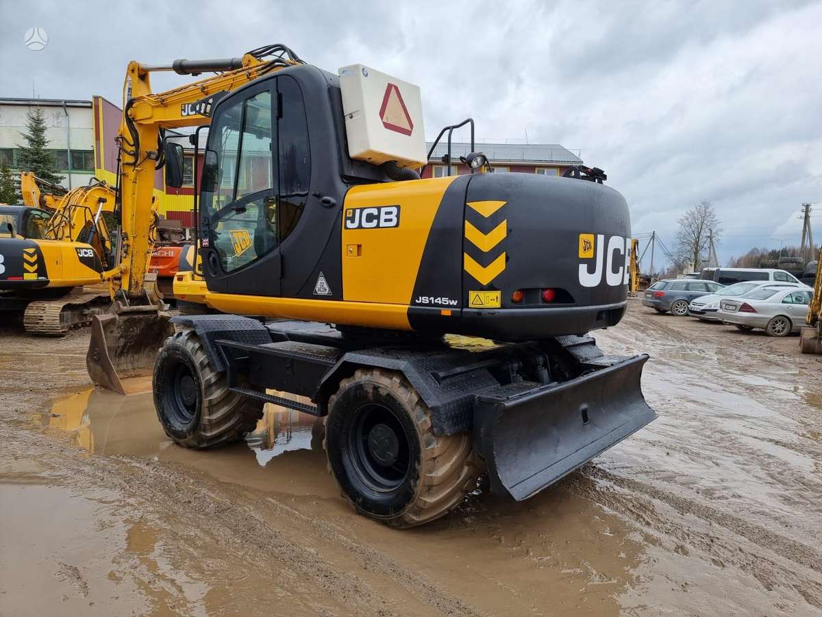 JCB JS145W, ekskavatoriai