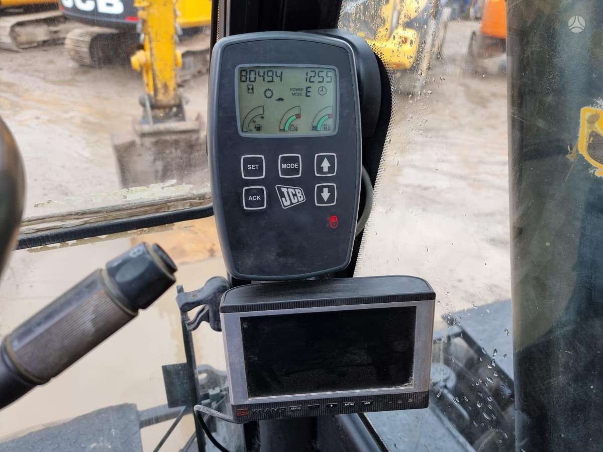 JCB JS145W, ekskavatori