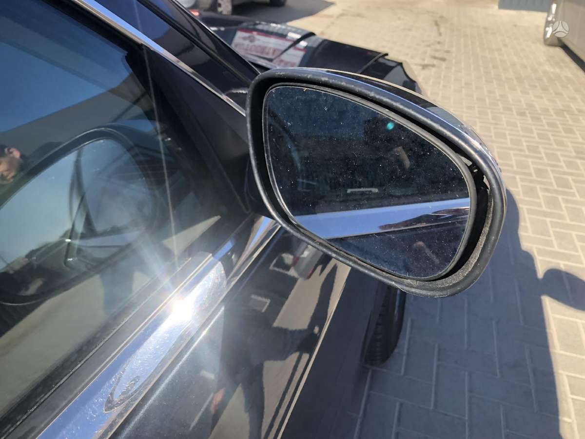 Chrysler 300C по частям