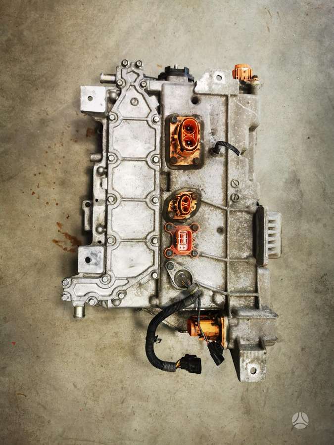 Nissan Leaf elektros sistemos dalys