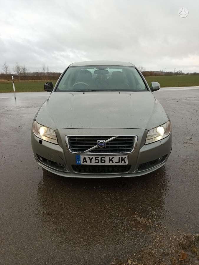 Volvo S80