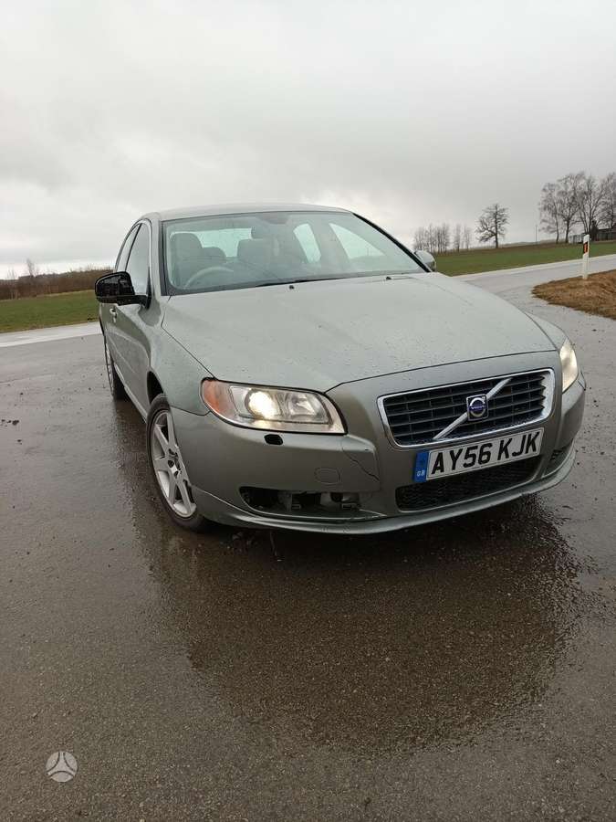 Volvo S80