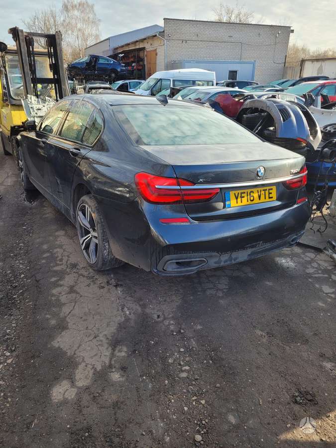 BMW 730 for parts