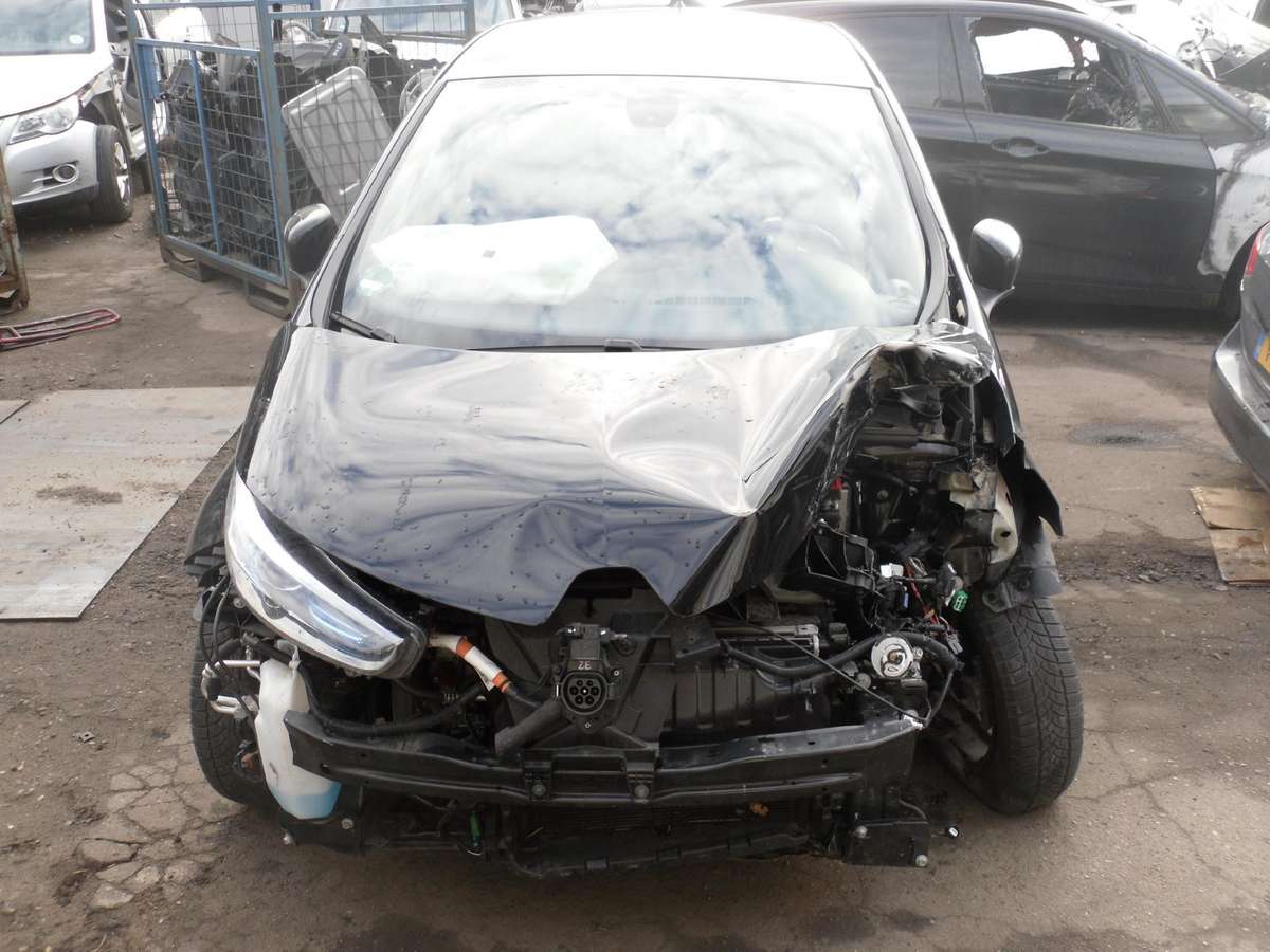 Renault Zoe по частям