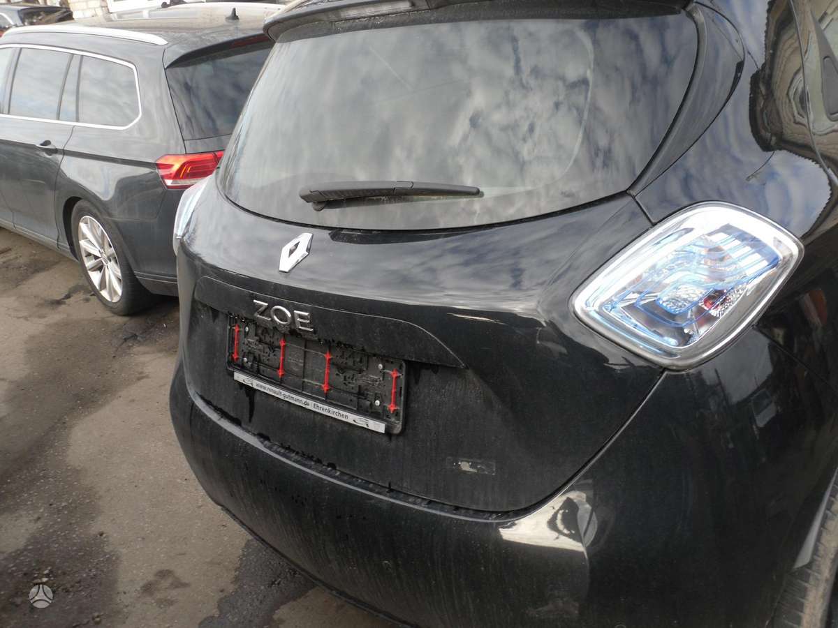 Renault Zoe по частям