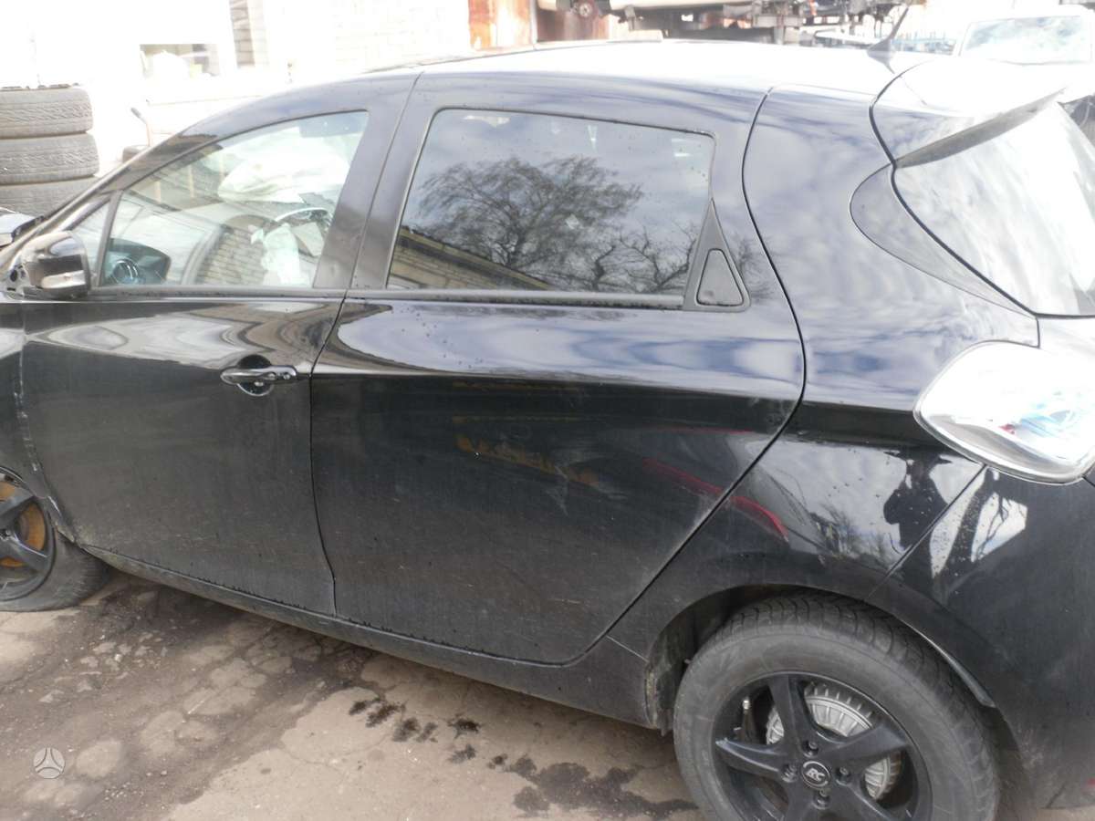 Renault Zoe по частям