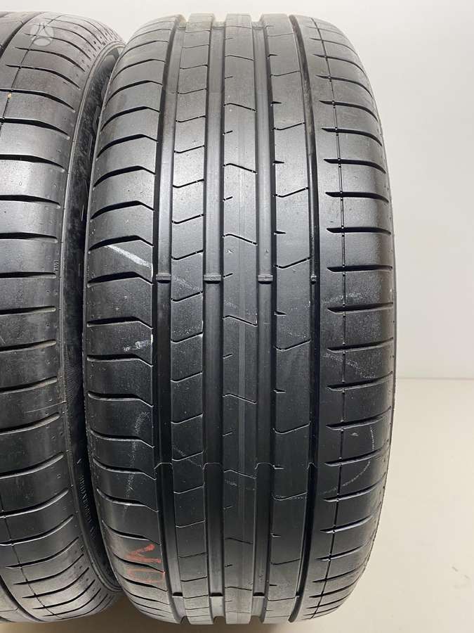 Pirelli P-Zero 2024m, летние 225/50 R18