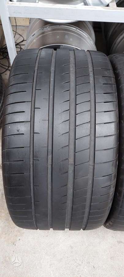 Goodyear, summer 305/30 R21