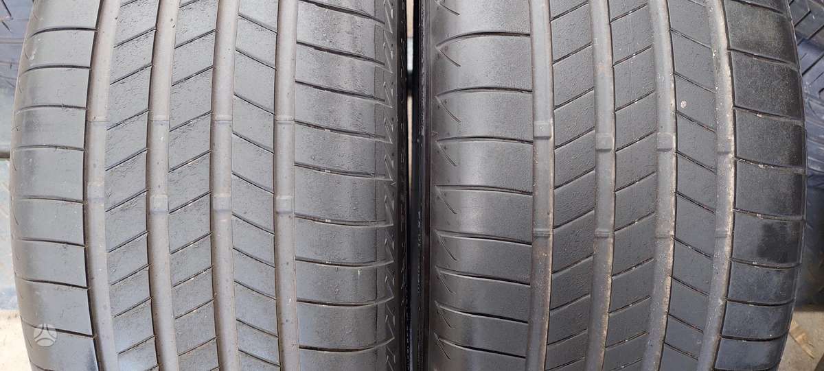 Bridgestone, summer 255/40 R21