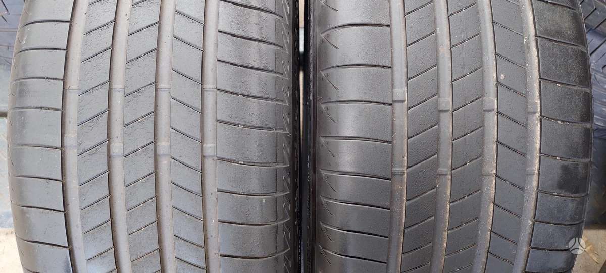 Bridgestone, vasarinės 255/40 R21