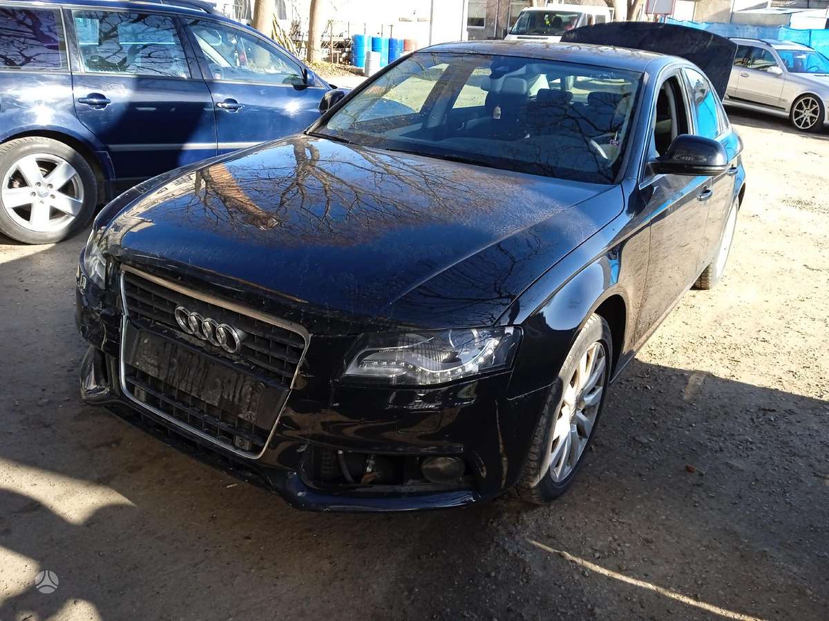 Audi A4 rezerves daļās. Dalimis