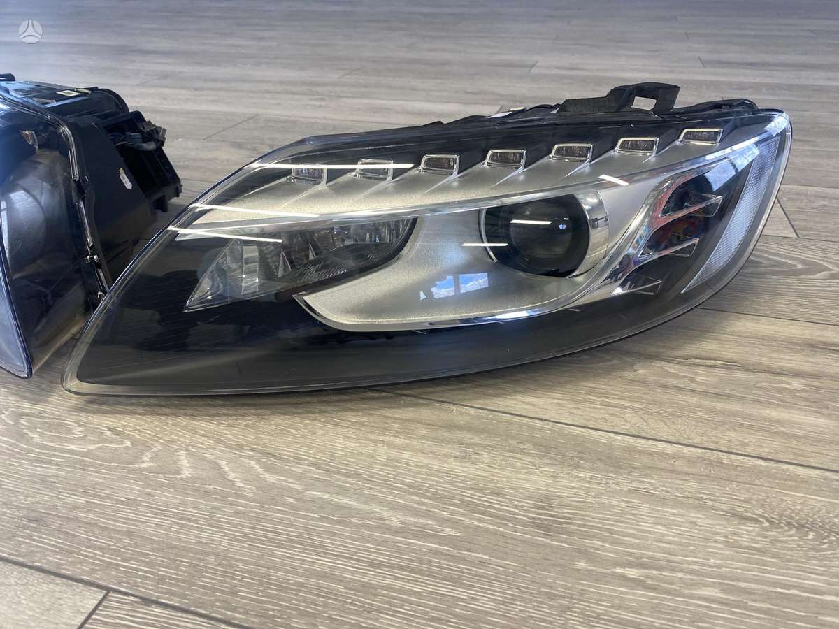 Audi Q7 lights