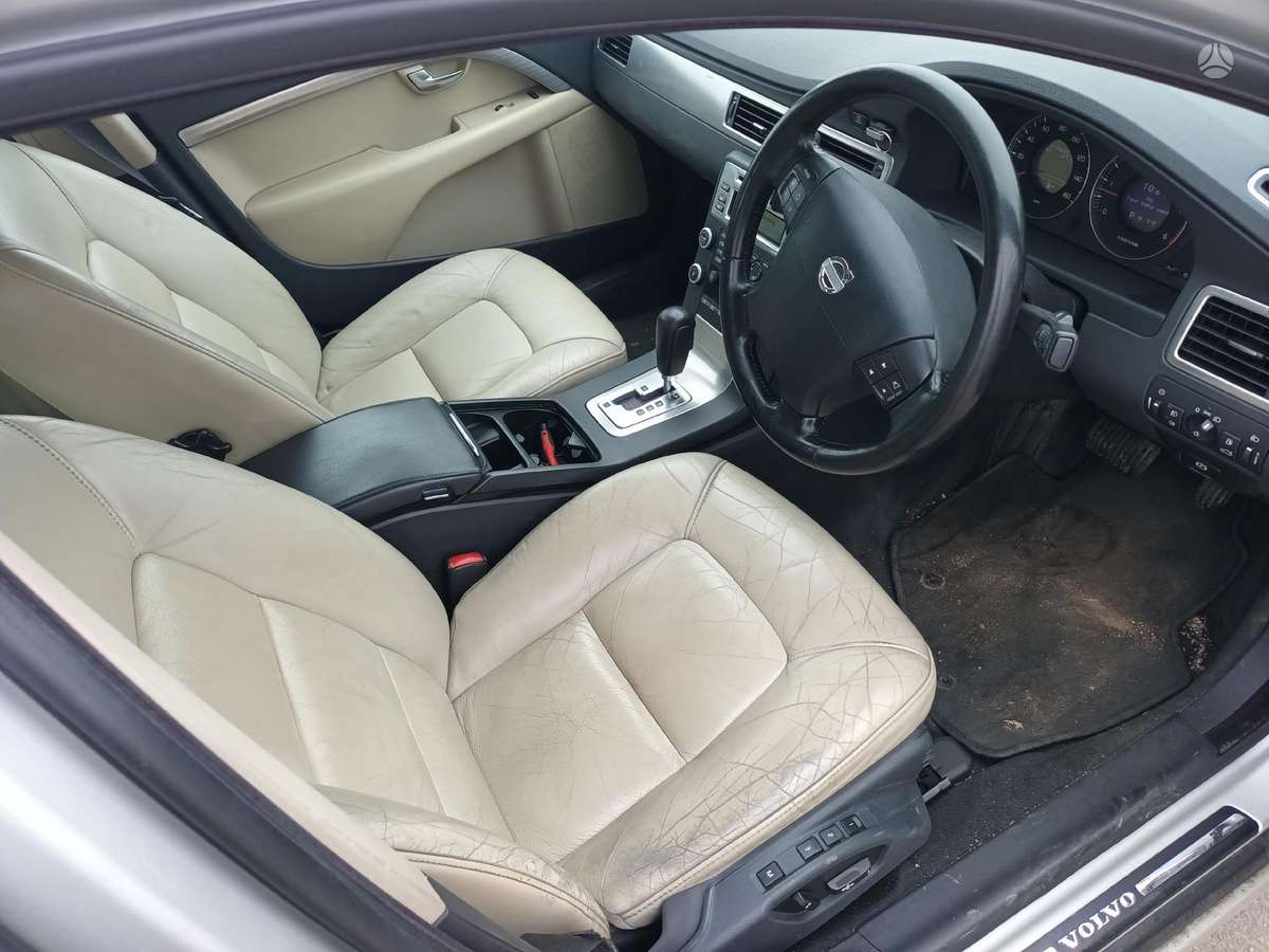 Volvo S80