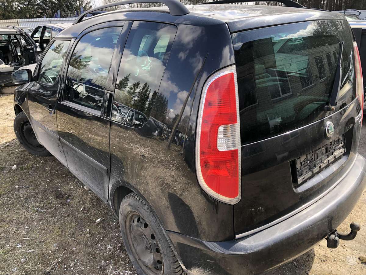 Skoda Roomster for parts