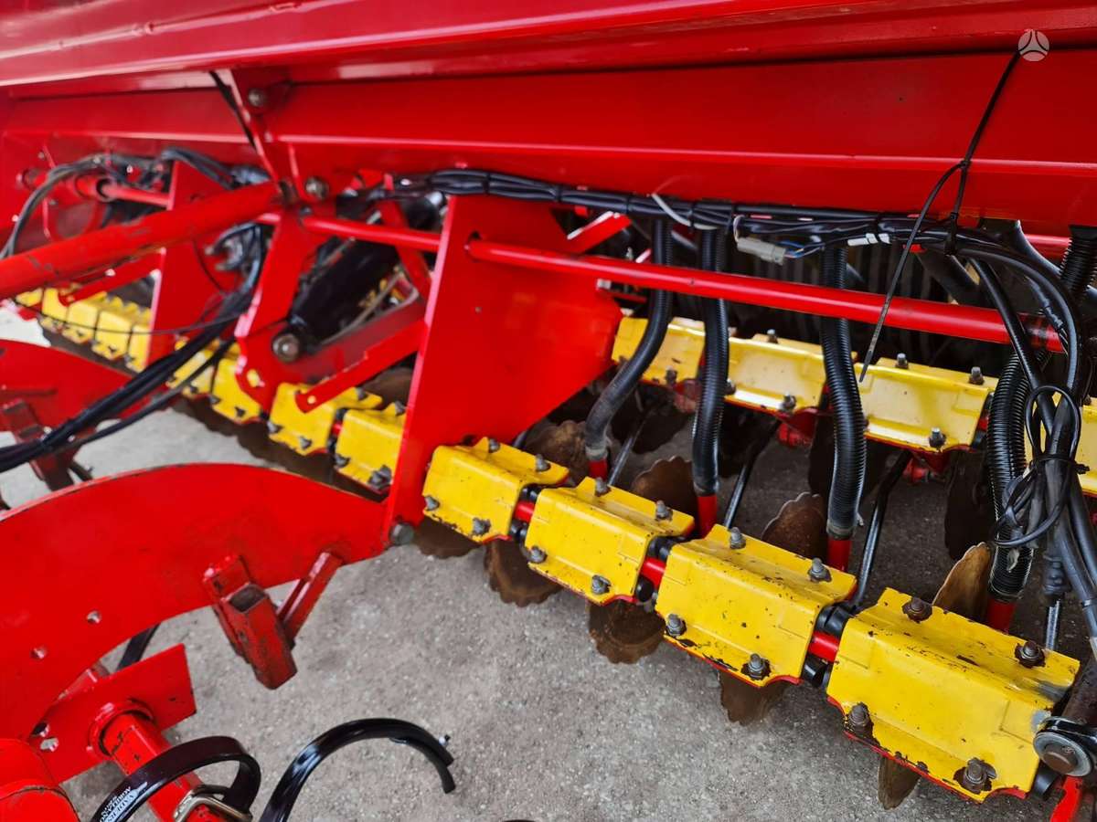 Vaderstad Rapid 400s, seeders, planters