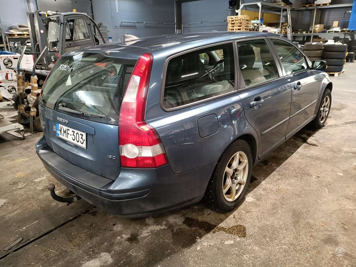 Volvo V50