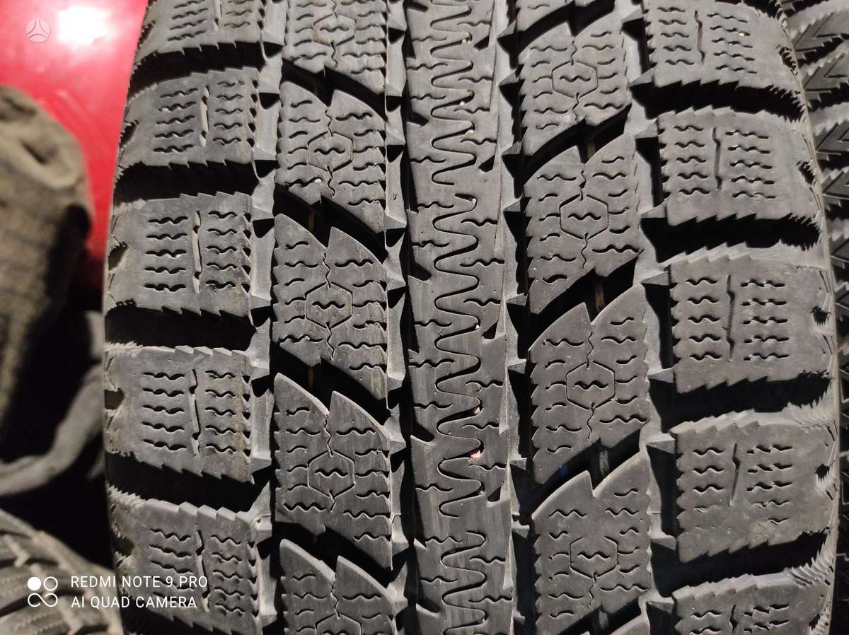 Volkswagen, light alloy, R17
