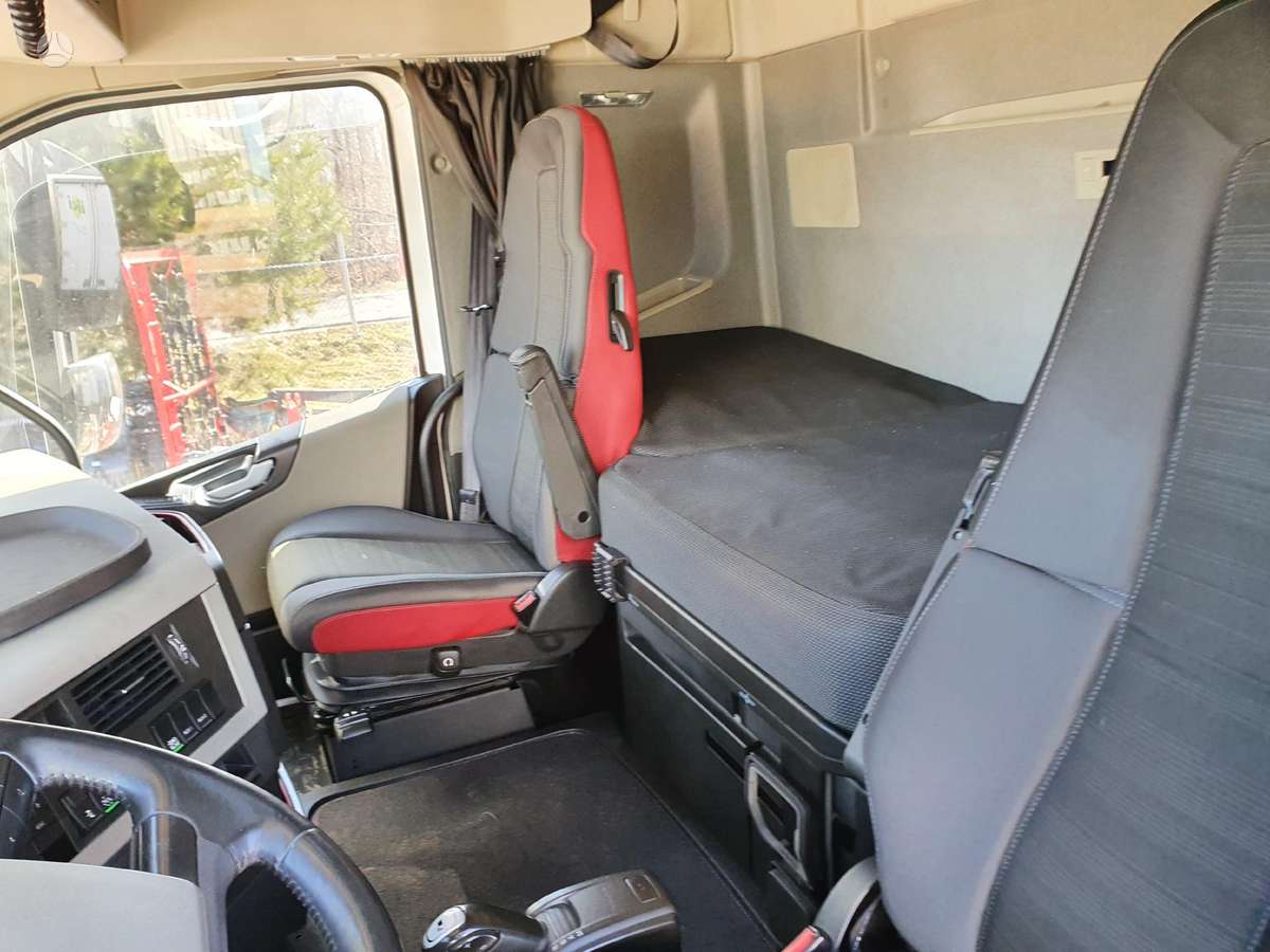 Volvo FH4 Globetrtter 460, тягачи