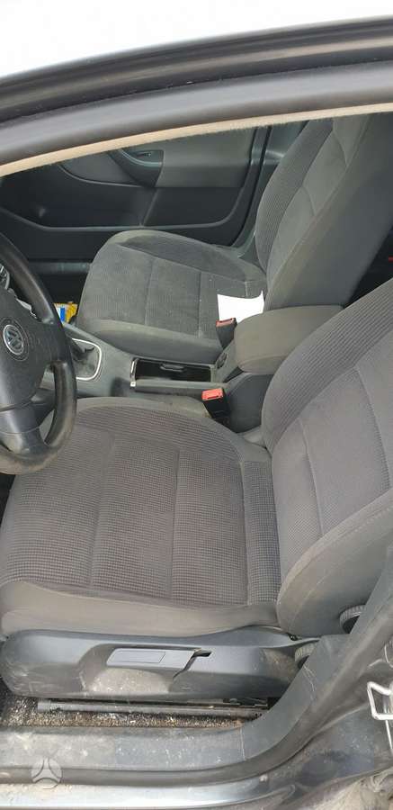 Volkswagen Golf Plus dalimis