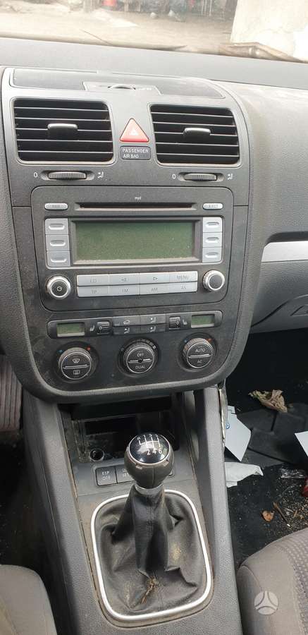 Volkswagen Golf Plus dalimis