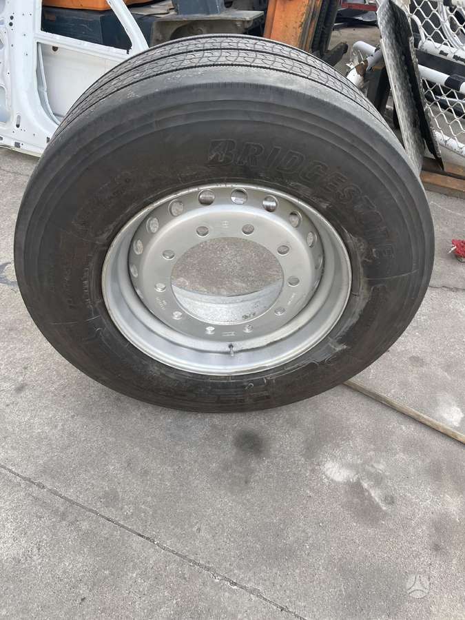 Bridgestone Ecopia steer 002, всесезонные 385/55 R22,5