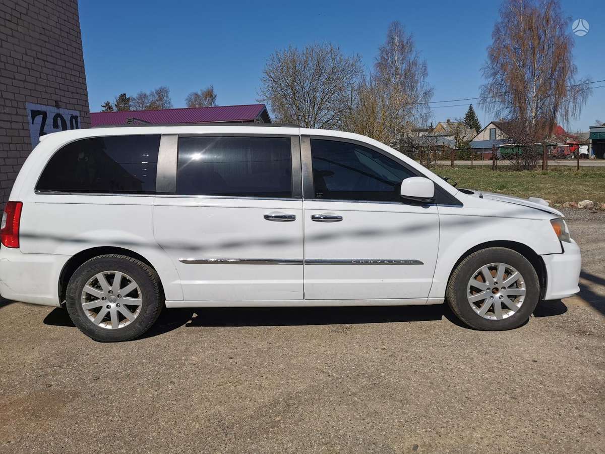 Chrysler Town & Country