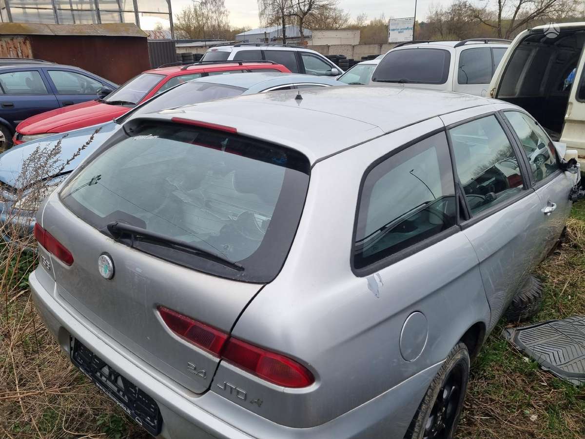 Alfa Romeo 156
