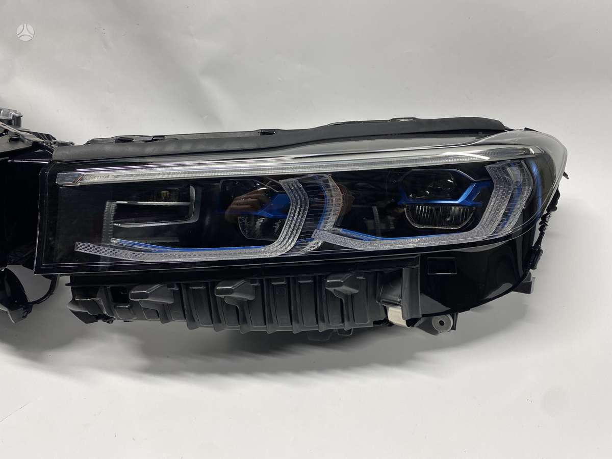 BMW 7 serija фары