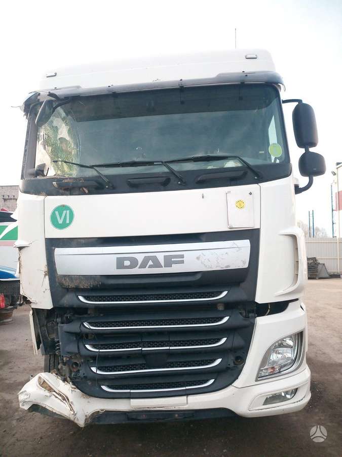DAF XF460FT, vilcējs