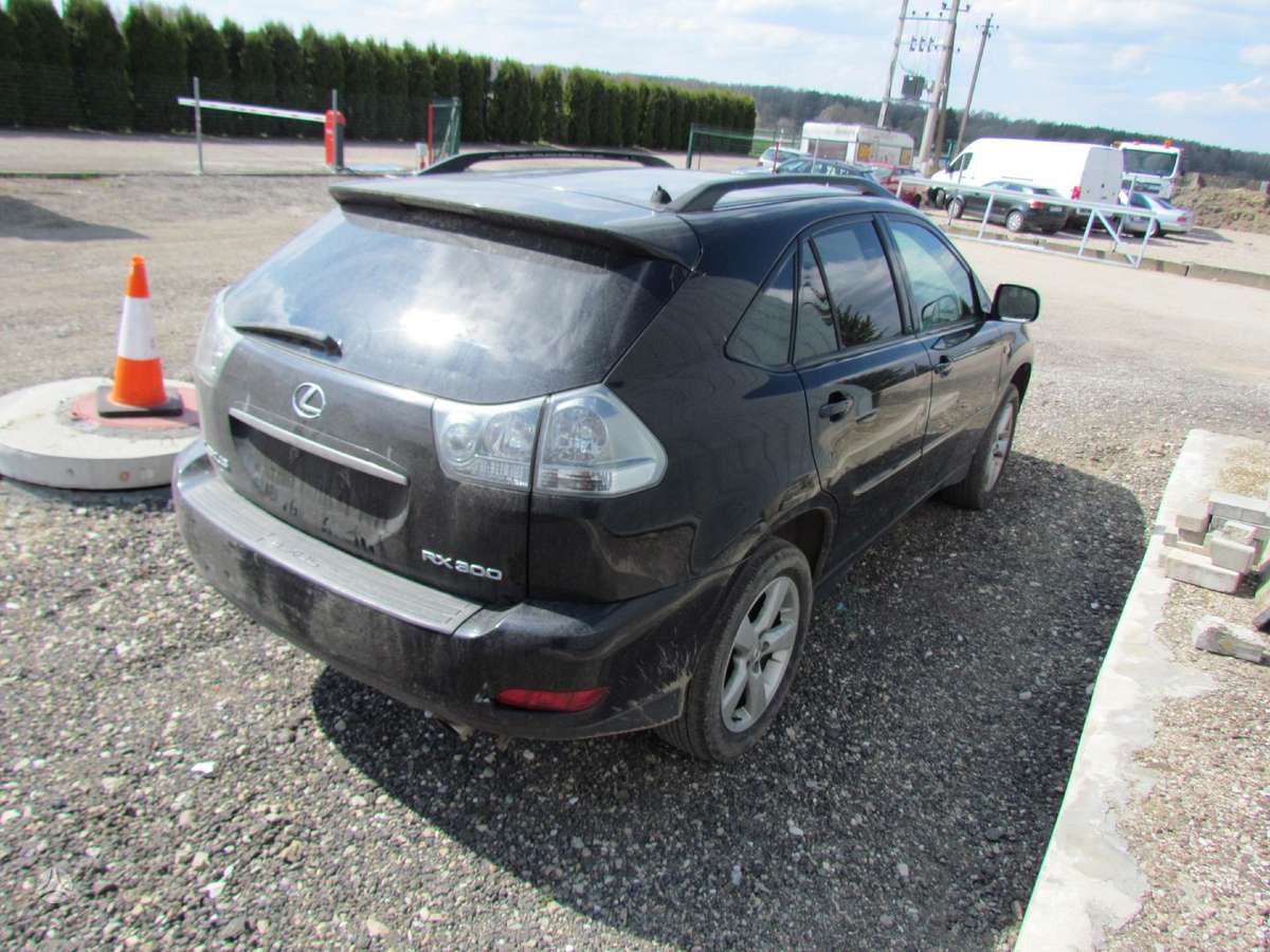 Lexus RX 300