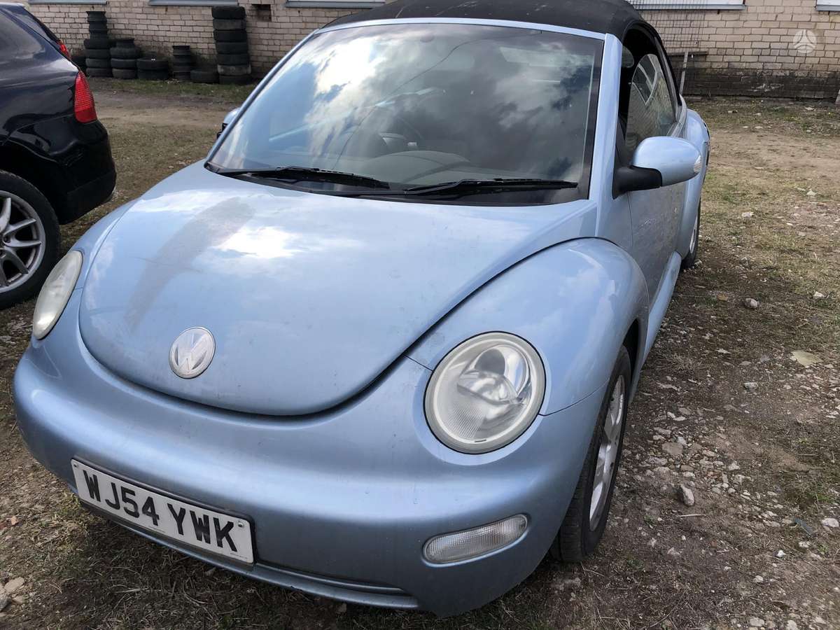 Volkswagen Beetle dalimis. Axr 74kw