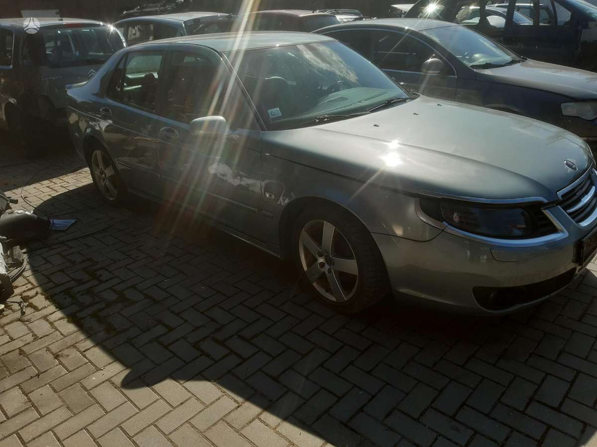 Saab 9-5 dalimis