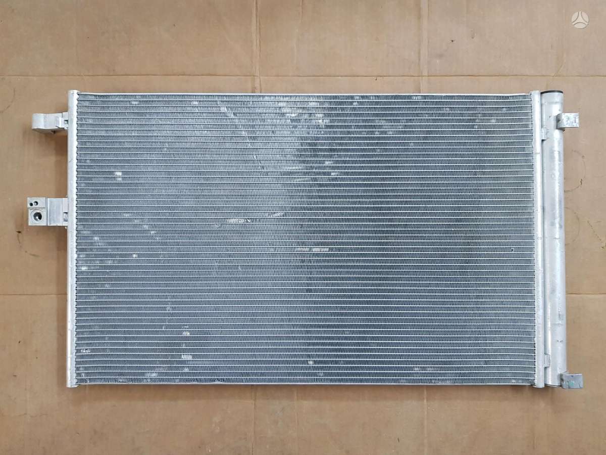 BMW X4, 8582879, radiator, fan