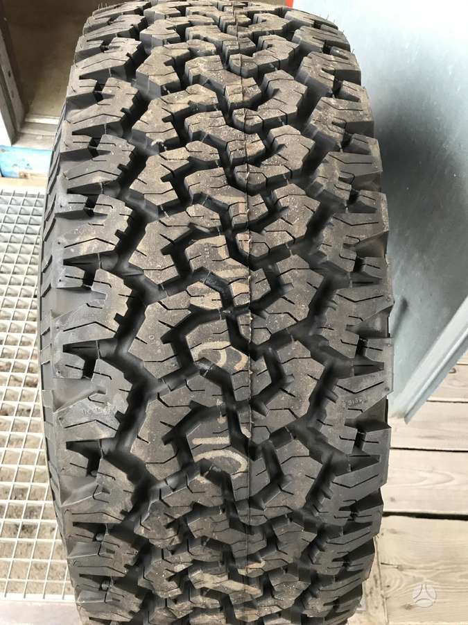 BF Goodrich, всесезонные 33/12,5 R16