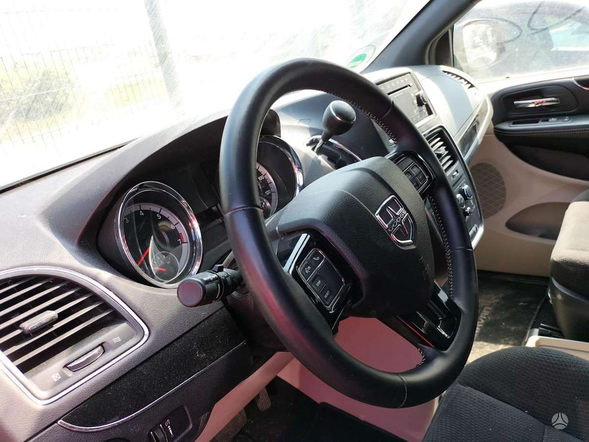 Dodge Grand Caravan rezerves daļās
