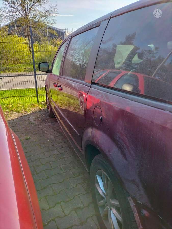 Dodge Grand Caravan rezerves daļās